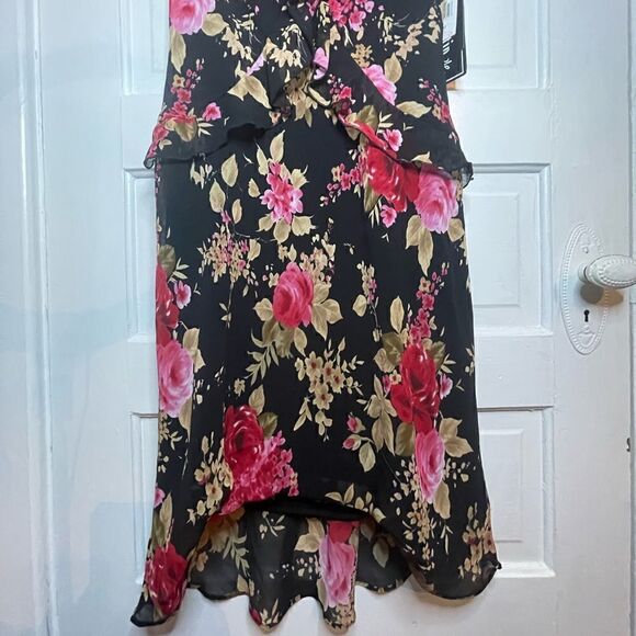 NWTs Sheri Martin Flattering Floral Ruffle Dress Size 16 - Picture 3 of 14
